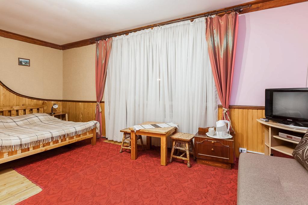 Vatra Hotel 야렘체 외부 사진